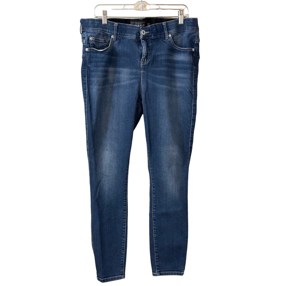 Torrid Bombshell Skinny Jeans 18 Women Denim Plus Size Elastic Waist Casual